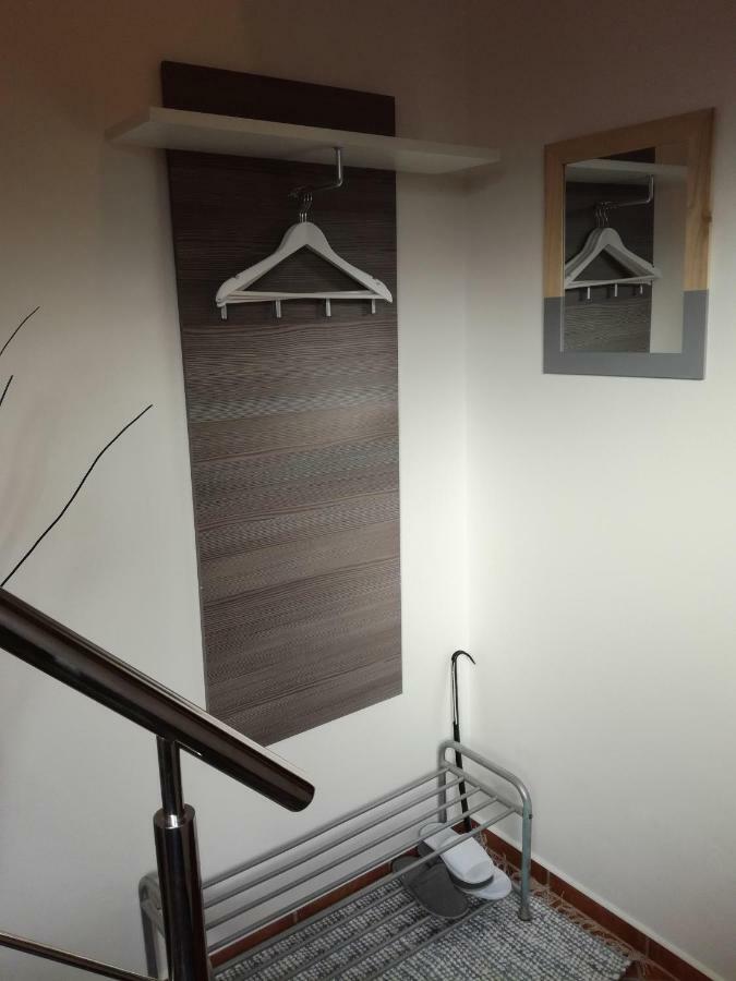 Ji Apartment Modrice Exterior photo